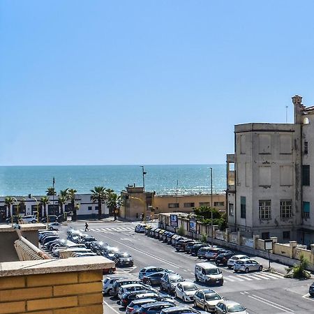 Mau Beach House ليدو دي أوستيا المظهر الخارجي الصورة